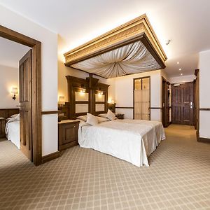 Pokój rodzinny z łóżkiem king-size